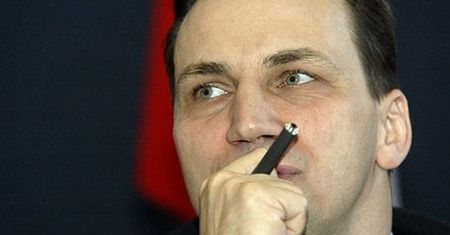 Radosław Sikorski zdobywcą wojskowej antynagrody