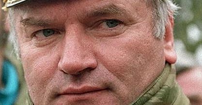 "Cały kraj stał się zakładnikiem Mladicia"