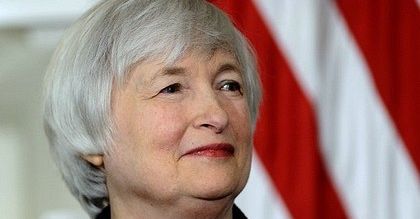 Fed może podnieść stopy proc. 6 miesięcy po zakończeniu QE; obniżył QE do 55 mld USD (aktl., powt.)