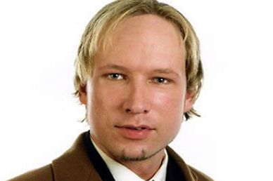 Breivik wrócił na wyspę Utoya - pokazał jak zabijał