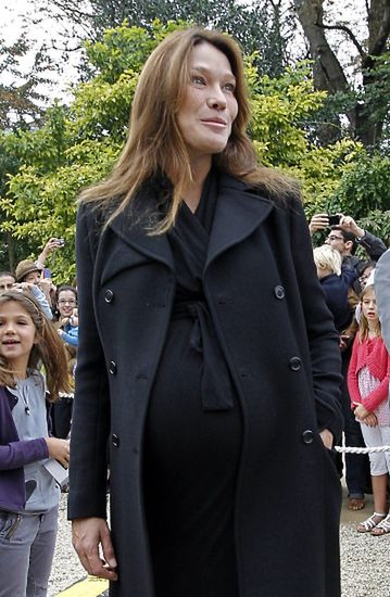 Carla Bruni-Sarkozy przesądna w sprawach swojej ciąży