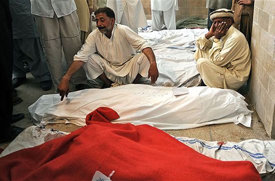22 ofiary zamachu w Pakistanie