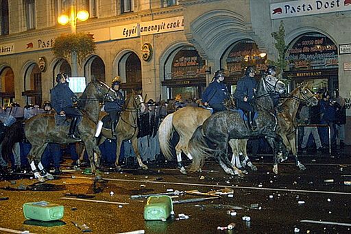 Kolejna noc zamieszek w Budapeszcie