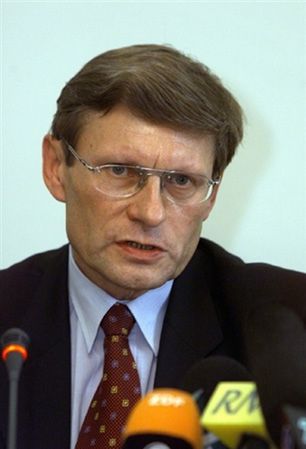 Szef Kancelarii Prezydenta: Balcerowicz powinien stawić się przed komisją