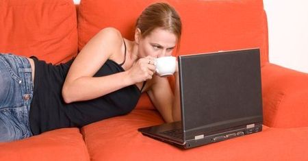 Rośnie liczba ofert pracy w internecie