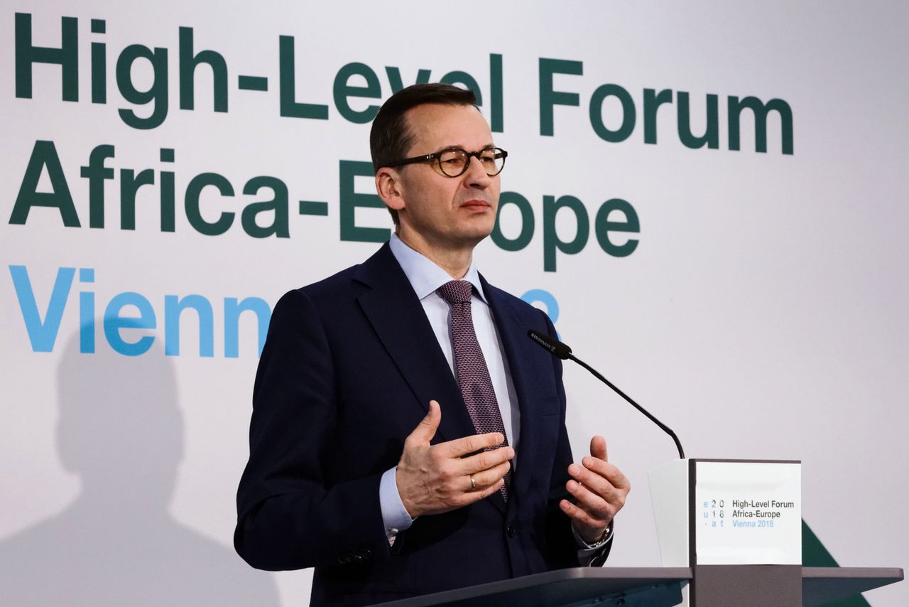 Polskie inwestycje w Afryce mają zmniejszyć presję migracyjną do Europy. Morawiecki zachęca firmy