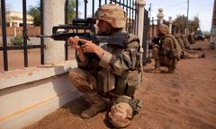 Europejczycy będą walczyć z przemytnikami ludzi i islamistami. Powstaje nowa armia w Afryce