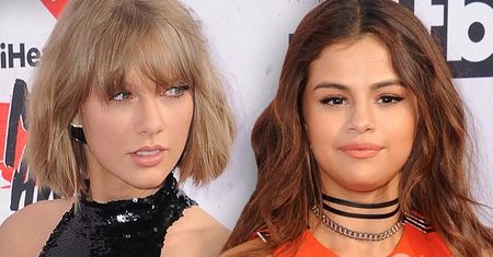 Pojedynek na stylizacje: kombinezon w dwóch wersjach. Taylor Swift kontra Selena Gomez na tej samej imprezie