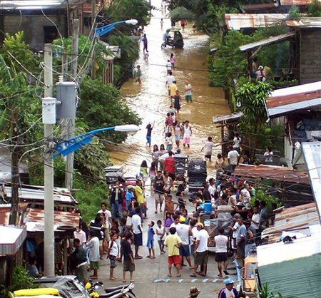 19 ofiar tajfunów na Filipinach