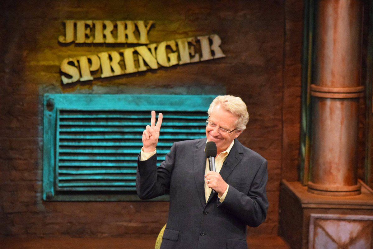 Jerry Springer – ikona talk show z niepowtarzalnym stylem i poczuciem humoru, odszedł na zawsze