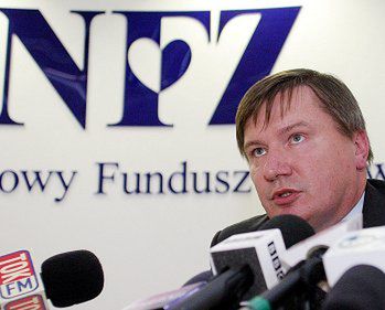 NFZ ma jeszcze wypłacić 351 mln zł