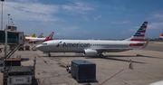 Boeing ma nowy kłopot - pęknięcia w modelu 737NG