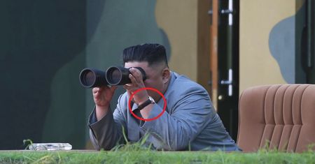 Korea Północna. Nadgarstek Kim Dzong Una przyciągnął baczną uwagę