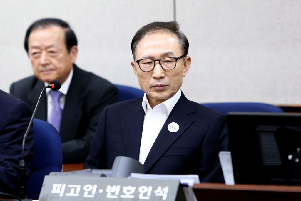 15 lat więzienia dla byłego prezydenta Korei Południowej