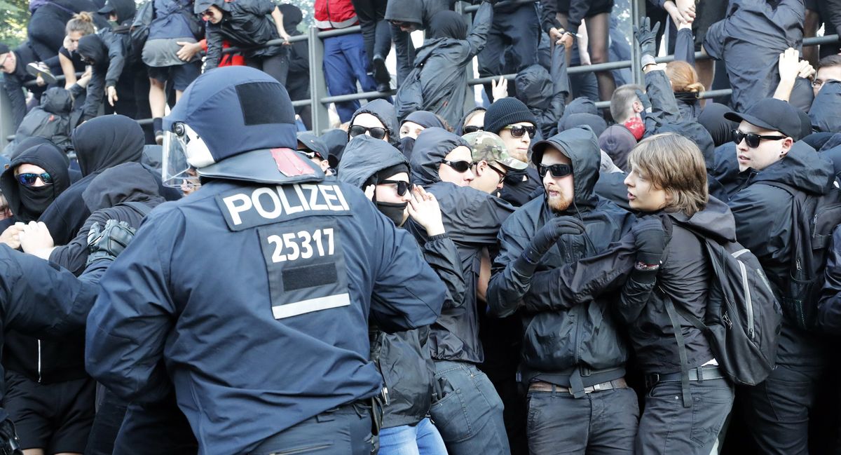 Hamburg. Starcia przeciwników G20 z policją. Są ranni