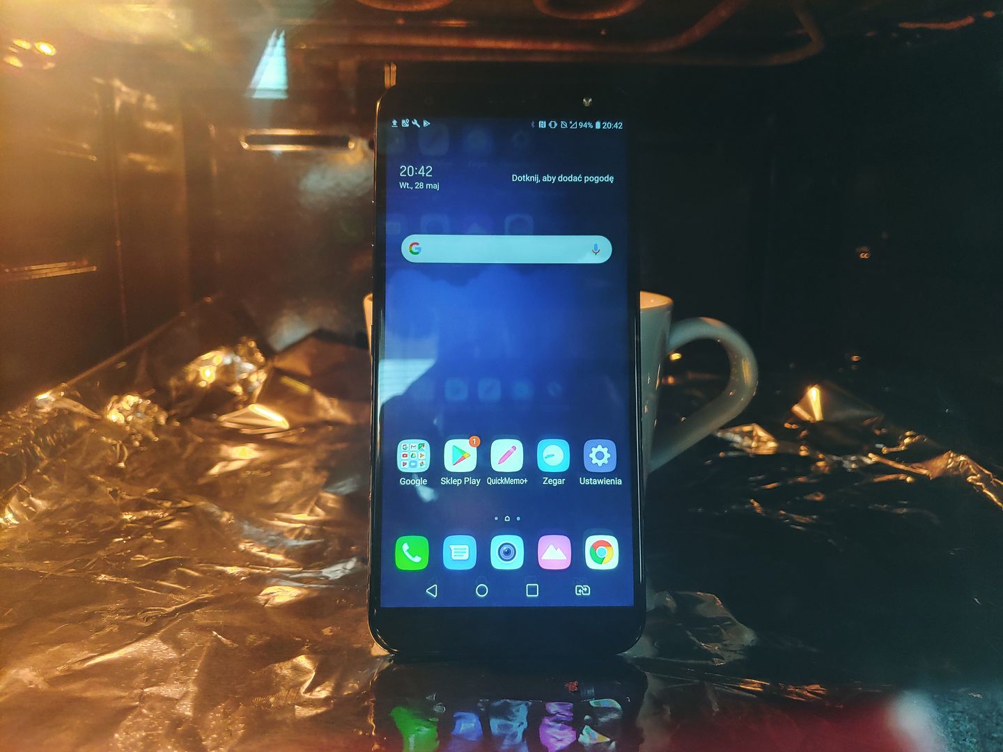 LG K40 