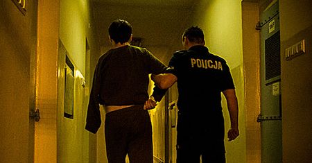 Strażnik więzienny skazany za znęcanie się nad osadzonym