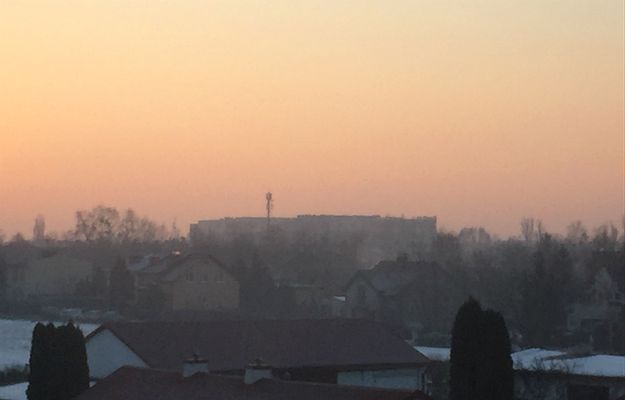 Trujący smog w Polsce. Najgorzej jest w Krakowie, Warszawie i na Śląsku