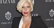 Lady Gaga: rozstępy i obwisła skóra. Takie piersi trzeba zakrywać?