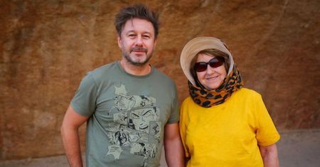 "Starsza pani musi fiknąć": mama Andrzeja Piasecznego kradnie show