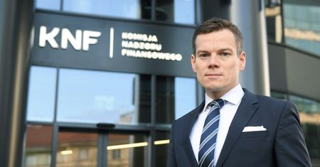 KNF ukarała PZU, Altus TFI i DM BOŚ. W sumie zapłacą prawie 3 mln zł