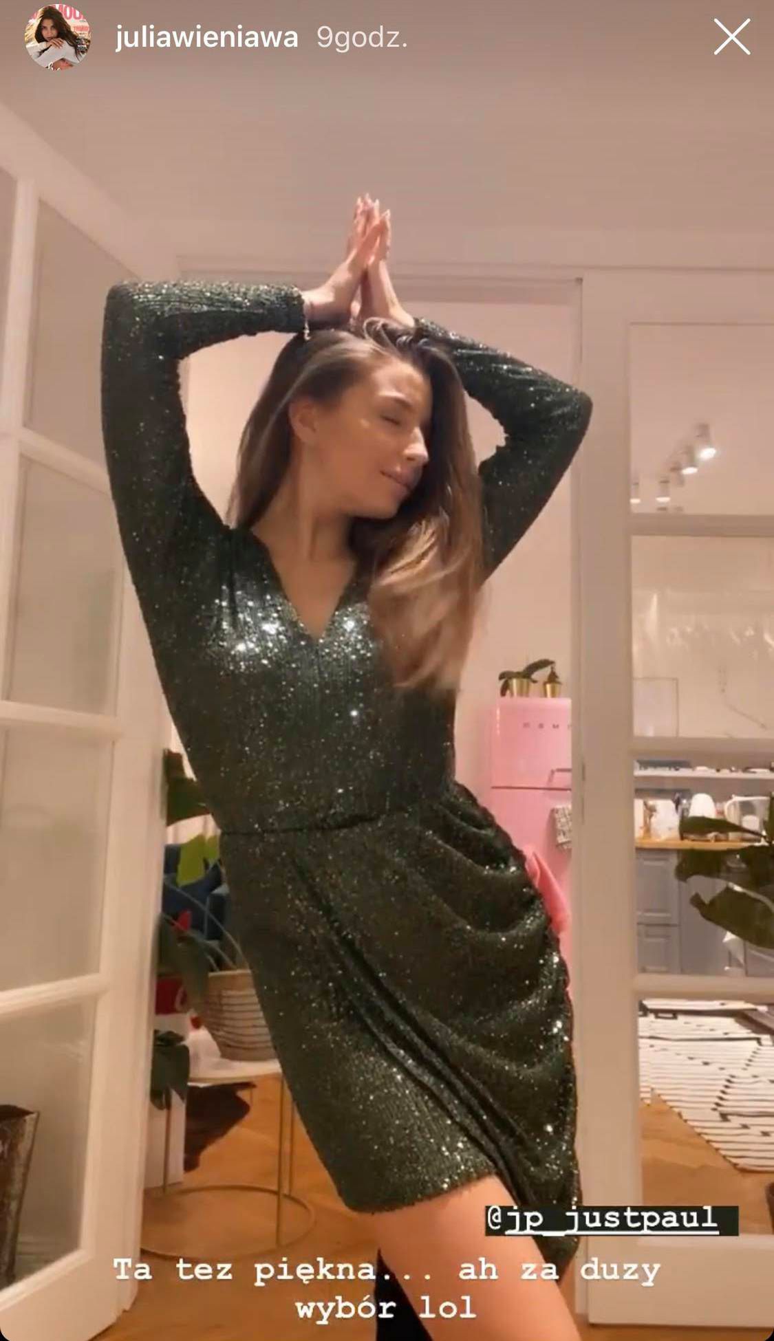Julia Wieniawa w cekinowej sukni