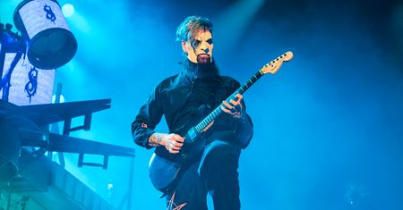Gitarzysta Slipknot cierpi na uciążliwe schorzenie: „Mam zaburzenia obsesyjno-kompulsywne. Jestem świrem”