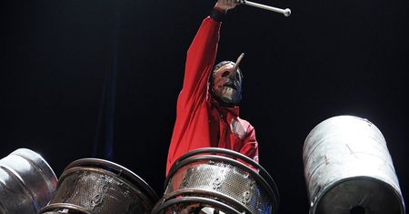 Chris Fehn odchodzi z grupy Slipknot. Członkowie zespołu pokłócili się o pieniądze