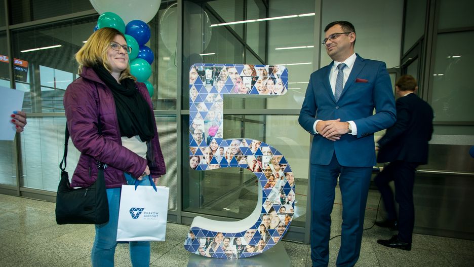 5-milionowa pasażerka była bardzo zaskoczona