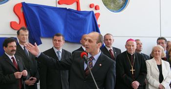 Premier: 4 kluby parlamentarne to najlepsze rozwiązanie