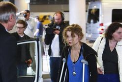 Połamana Iza Miko przyjechała do Polski