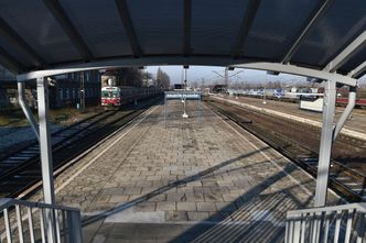 Absurd na linii Kraków-Katowice zostanie zlikwidowany. Minister mówi o inwestycjach na kolei