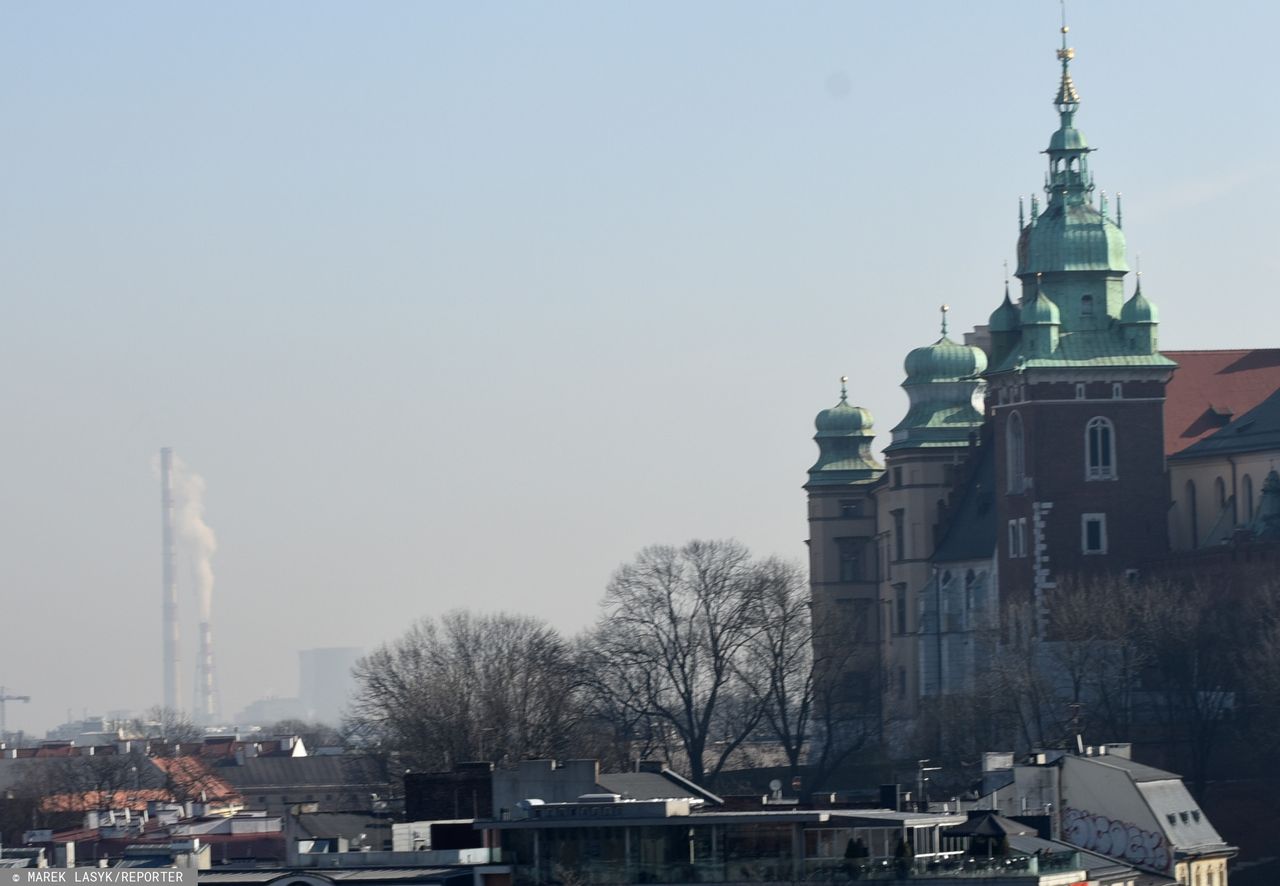 Smog w Krakowie i Katowicach 20 listopada 2019. Sprawdź jakość powietrza na południu Polski