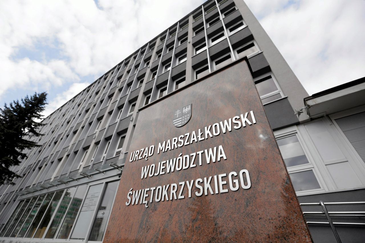 Gang urzędników obiboków. Pracownicy widmo przez kilka lat ukrywali się w urzędzie