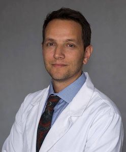 Inspirował się Sekielskim i zrobi film o antyszczepionkowcach. "To mity medyczne"