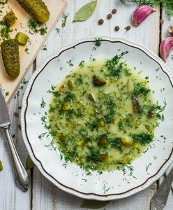 Zupa ogórkowa na trzy sposoby. Pozbądź się nudy w kuchni