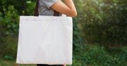 Bawełniana torba bardziej szkodliwa dla środowiska niż plastikowa?