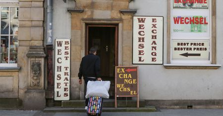 Wyjechał z Polski za chlebem. Wrócił na święta i drażni go tu wszystko
