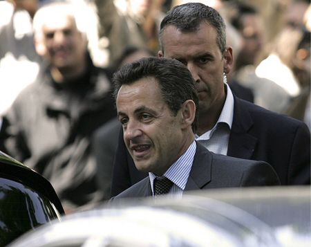 Belgijskie media: Sarkozy wygrywa z Royal