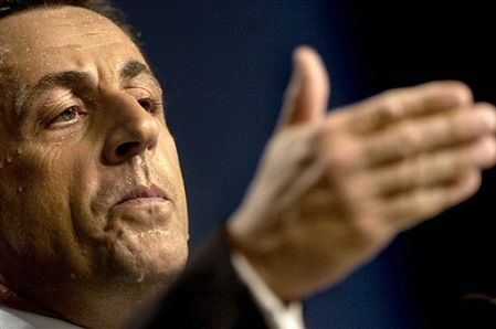 Sondaż: w II turze wygra Sarkozy