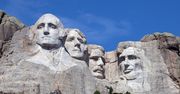 Ekscentryczny milioner chce stworzyć nową górę Rushmore. Zamiast głów prezydentów – żona, dzieci i pies