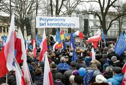 Lider kapeli grającej na wiecach KOD oskarżony o handel kobietami