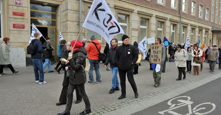 Działaczka KOD skazana za atak na policjantów. Twierdzi, że to ona została pobita