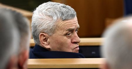Nowe fakty ws. podejrzanego o korupcję senatora PiS Stanisława Koguta. Jest decyzja ws. jego syna