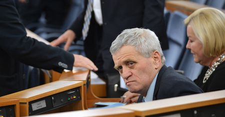 Senator z problemami ma z czego żyć. Mamy oświadczenie majątkowe Stanisława Koguta
