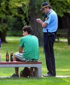 Picie alkoholu w plenerze. Kolejne obostrzenia