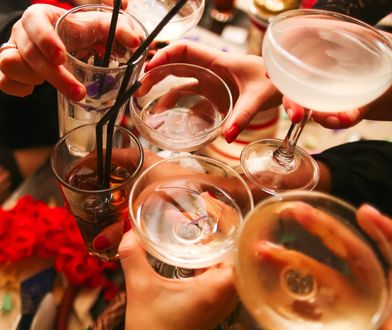 Przepisy na proste drinki na Sylwestra. Znajomi będą zachwyceni