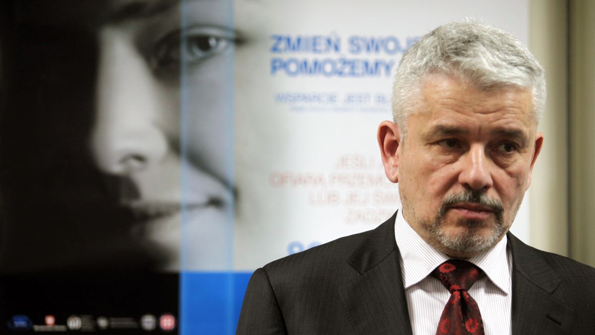 - To ja czuję się oszukany przez ministra - mówi były szef PARPA Krzysztof Brzózka