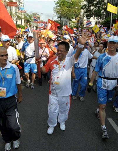 Ogień olimpijski w Bangkoku