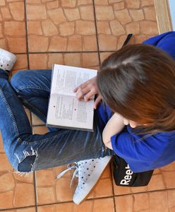 8-latka kilka godzin dziennie musi odrabiać lekcje. W końcu się zbuntowała i napisała do wychowawczyni